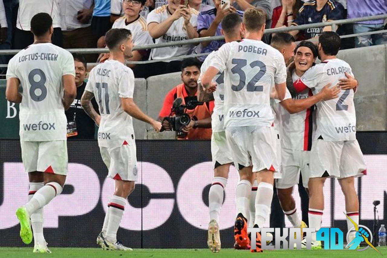 Tugas Berat Olivier Giroud sebagai Kakak Tertua, Bawa AC Milan Miliki Dua Bintang di Jersei