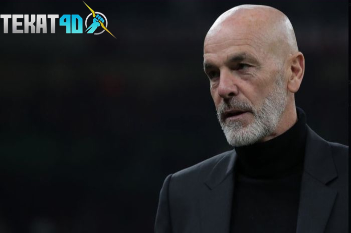 AC Milan Juara Liga Europa, Satu-satunya Cara Stefano Pioli Selamat dari PHK