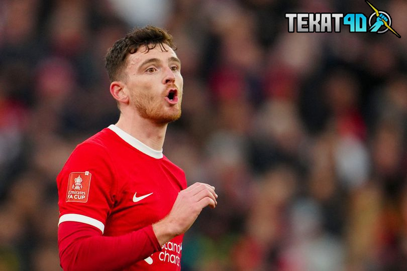 Liverpool Meringis, Andy Robertson Kembali Alami Cedera