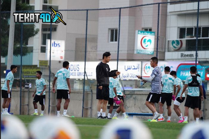 Pelatih timnas U-23 Indonesia, Shin Tae-yong menilai selama TC di UEA kurang lebih 9 hari para pemain semakin berkembang.